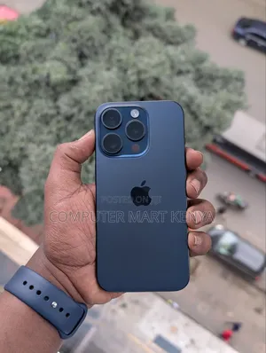 Apple iPhone 15 Pro 128 GB Blue