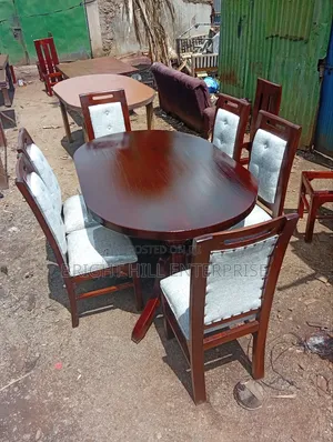 Lush Comfy Dining Tables 6sitter