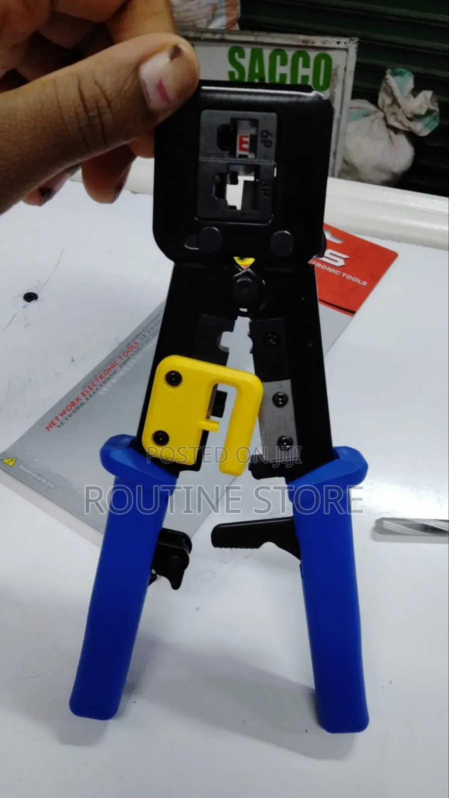 Crimping Tool Moduler Pass Through