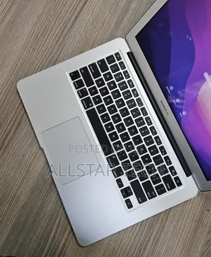Laptop Apple MacBook Air 2017 8GB Intel Core i5 SSD 256GB