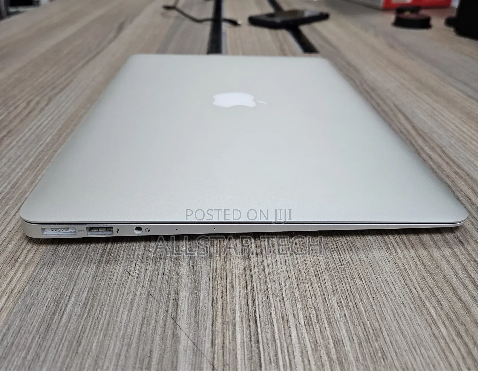 Laptop Apple MacBook Air 2017 8GB Intel Core i5 SSD 256GB