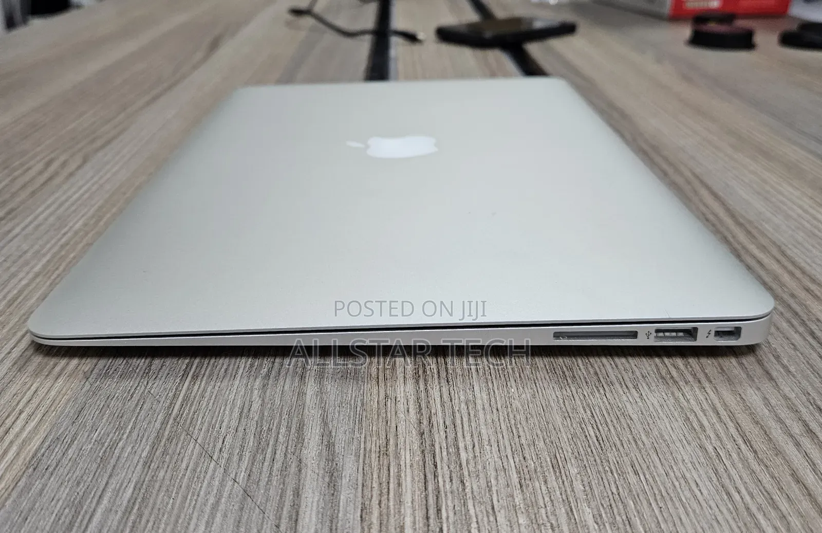 Laptop Apple MacBook Air 2017 8GB Intel Core i5 SSD 256GB