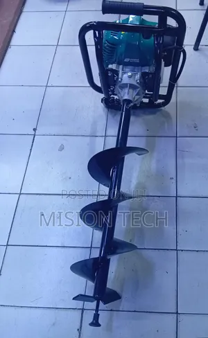 Power Action Earth Auger
2strock
52cc
2000 Watts
Comes With 3 Drillbit