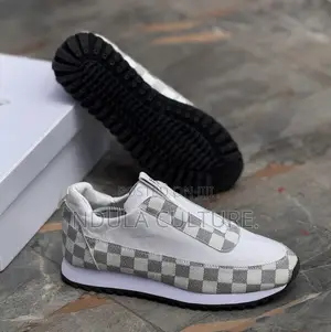 Louis Vuitton Fashion Sneakers