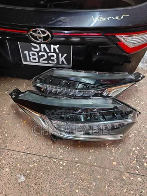 Honda Vezel Headlight