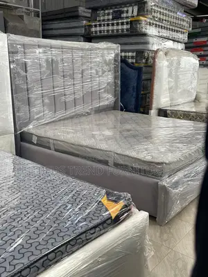 Ideal 5 by 6 Lined Bed