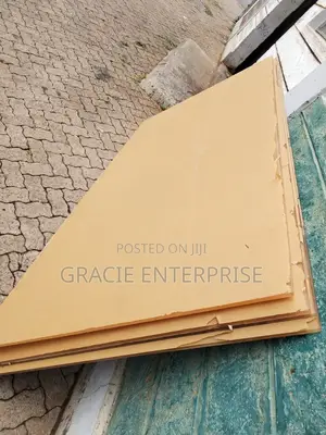 4ft by 8ft Perspex Sheet