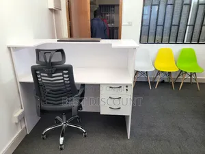 4 FTS Reception Desk