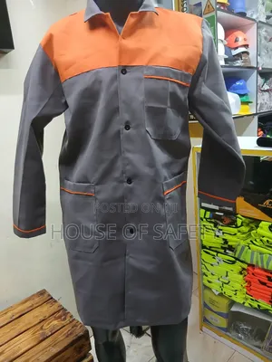 Enhance Your Team Look in a Good Dust Coat