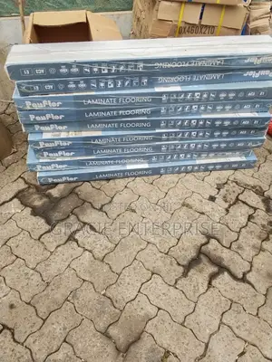 Panfloor Laminated Flooring/ Commercial/ Residential