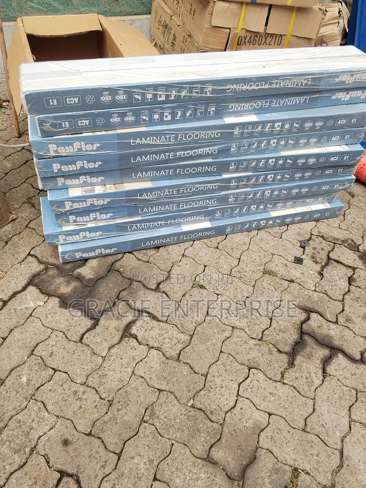 Panfloor Laminated Flooring/ Commercial/ Residential