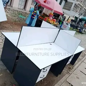Four Way Workstation