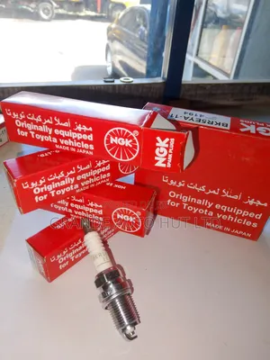 Spark Plugs for Toyota Models Short Cut (Ngk)