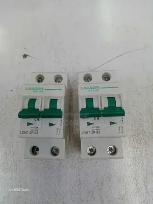 Leader 32amps Dc Circuit Breaker 2 Pole