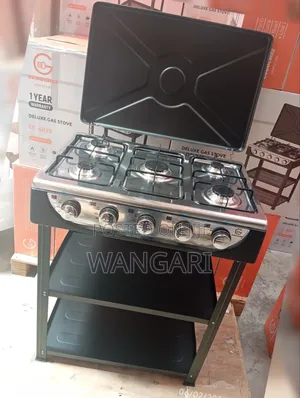 Eurochef 5 Gass Standing Cooker With Shelves