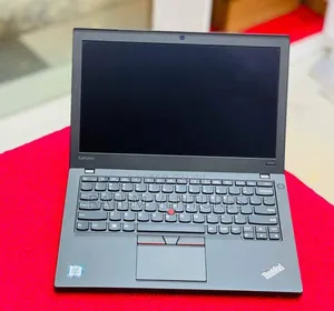 Laptop Lenovo ThinkPad X260 8GB Intel Core i7 SSD 256GB