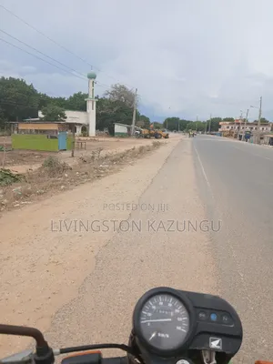 Plots on Sell in Hindi Town Stage