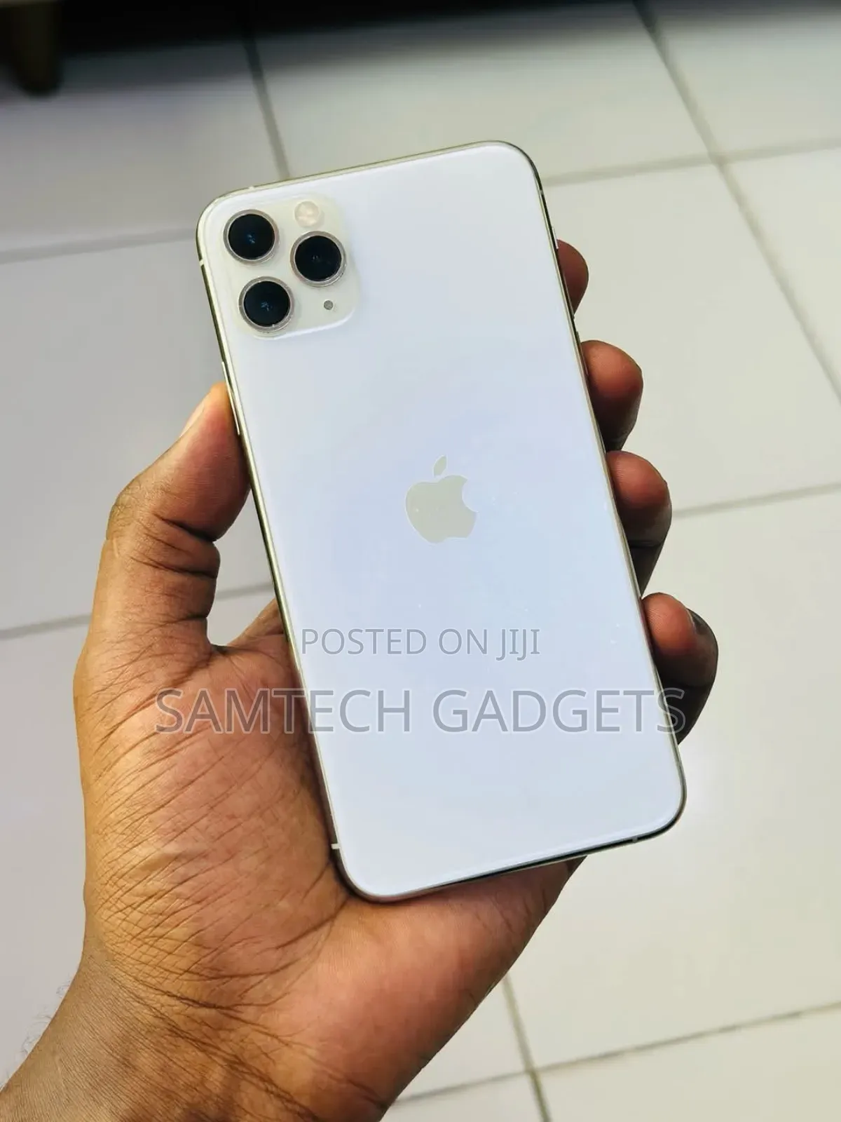 Apple iPhone 11 Pro Max 64 GB White