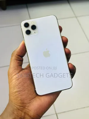 Apple iPhone 11 Pro Max 64 GB White