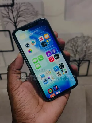Apple iPhone 11 64 GB Black