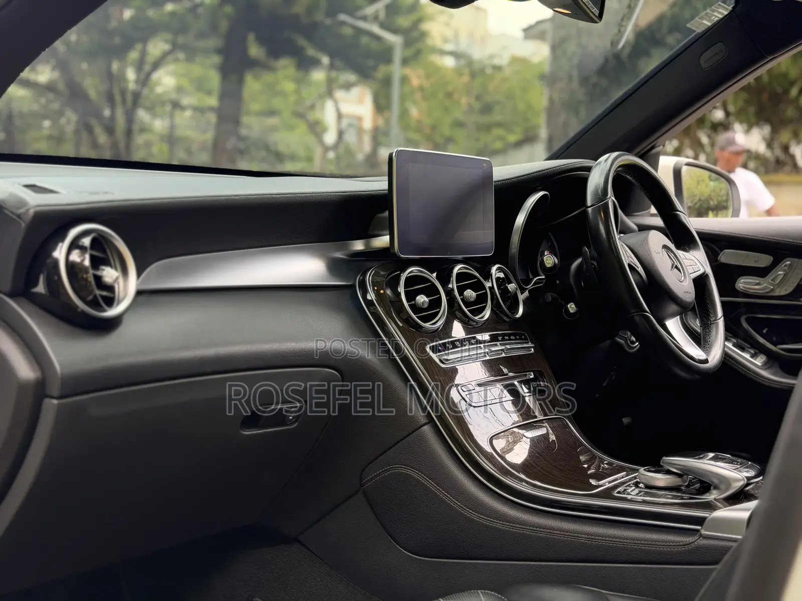 Mercedes-Benz GLC-Class 2016 White
