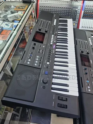 Yamaha PSR-E583 Keyboard