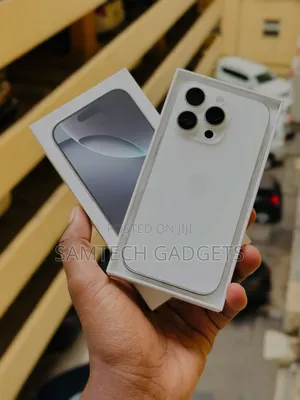 New Apple iPhone 16 Pro 256 GB Gray