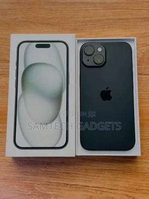 New Apple iPhone 15 256 GB Black