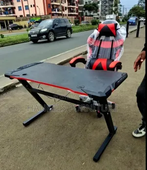 Gaming Computer Set Up Chair Table