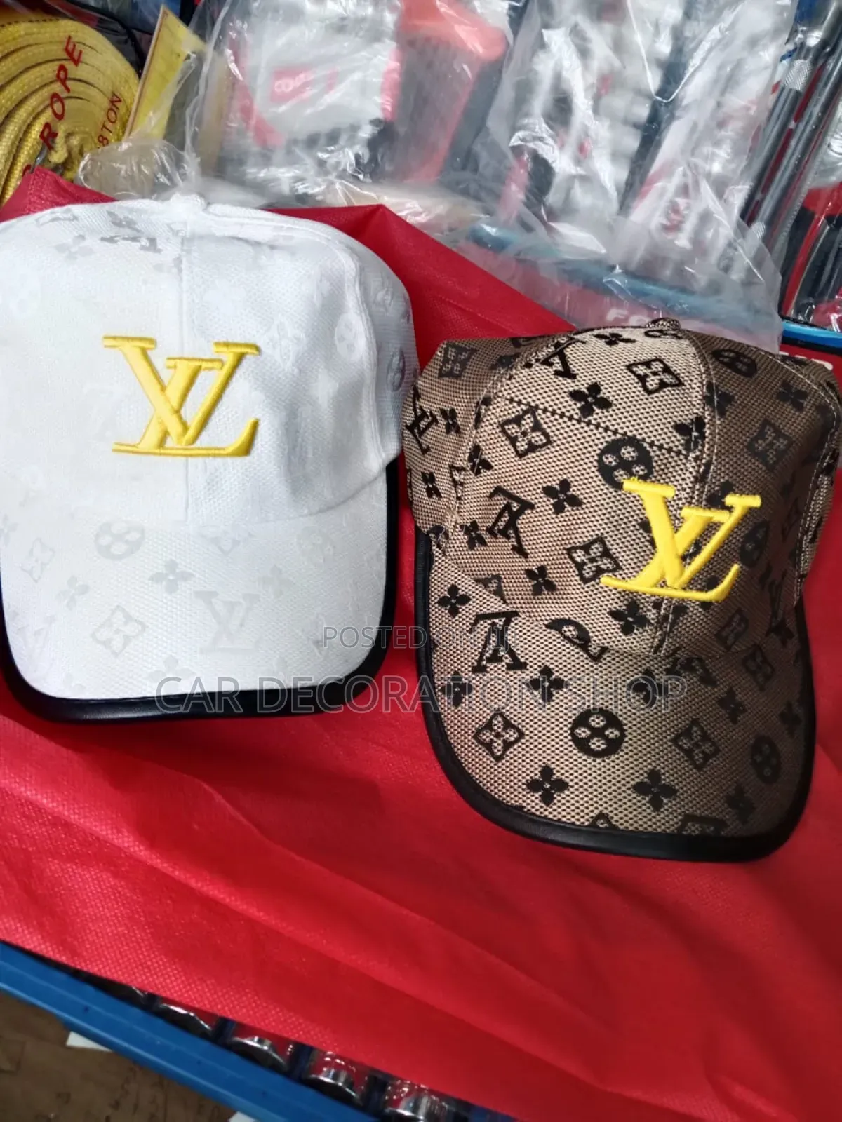 2pcs Generic Louis Vuitton Caps