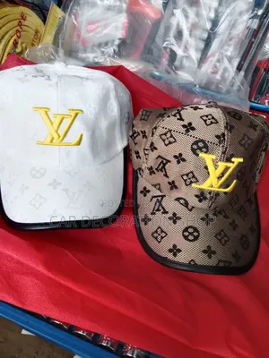 2pcs Generic Louis Vuitton Caps