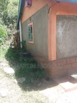 1⁄4 Acre Plot Uplands