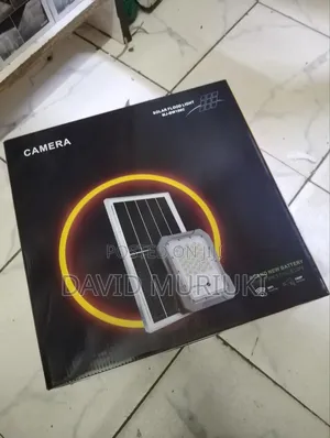 Solar Floodlights Mj Bw 200w With a CCTV Camera 8500