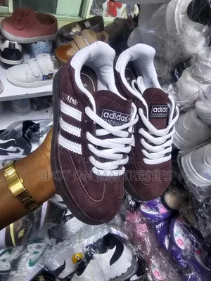 Cool Kids' Spezial Adidas. Sizes 28-35. Delivery Services Available.