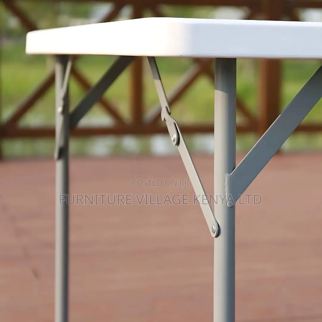 Foldable Table; Plastic Top Square Foldable Table