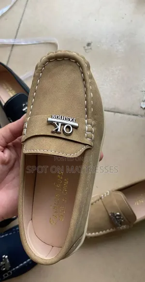 Kids' Loafers. Sizes 21-35. Delivery Services Available Nationwide.