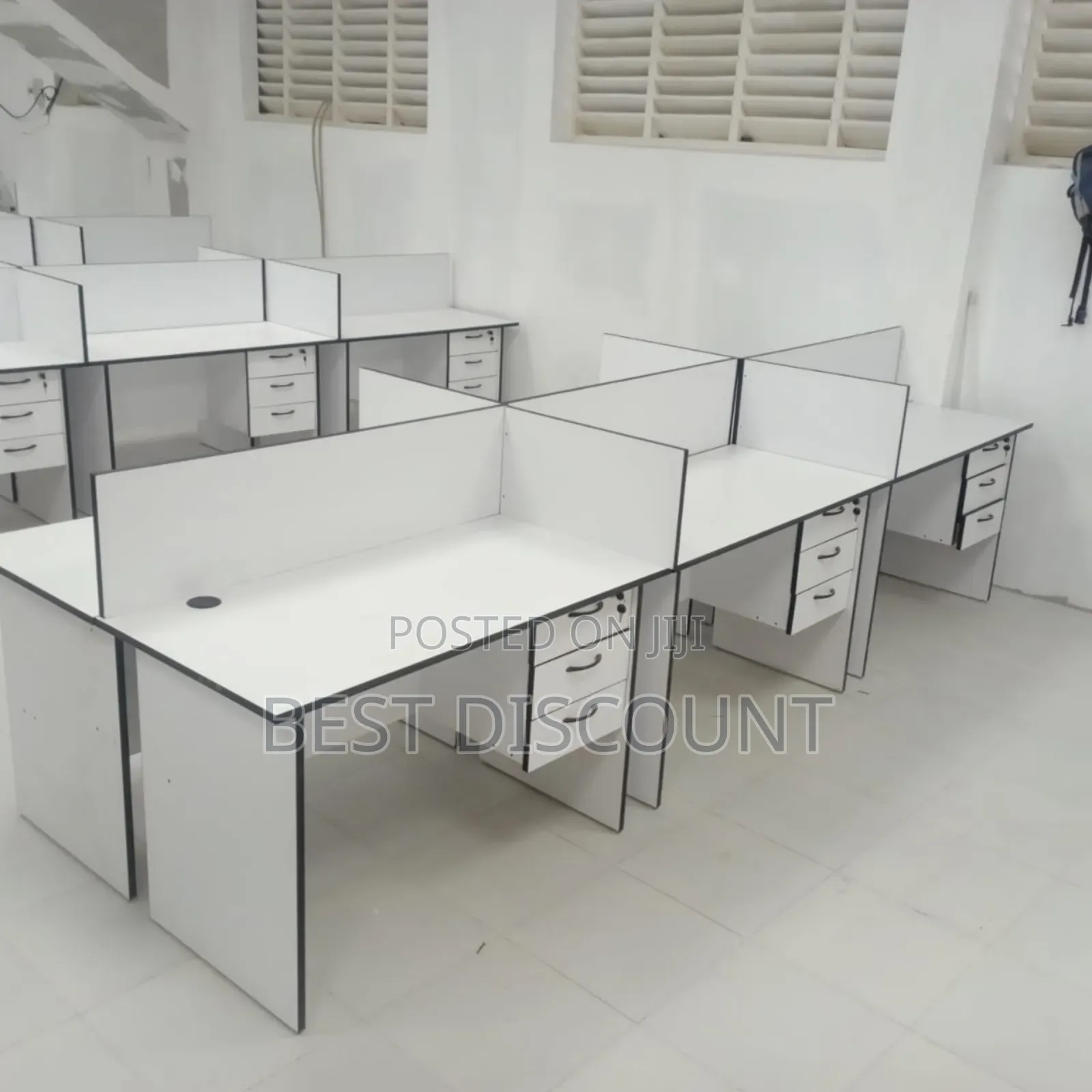 6- Way Workstation