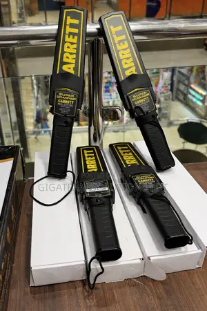 Garrett – Hand Held Metal Detector