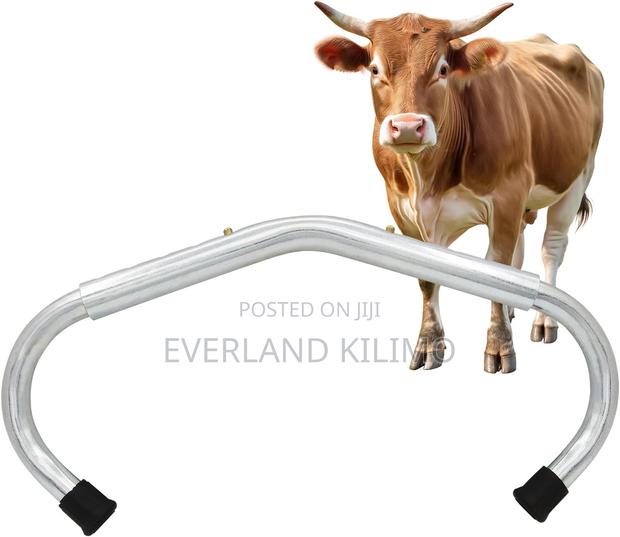 Adjustable Anti-Kick Bar for Dairy Cows - main view