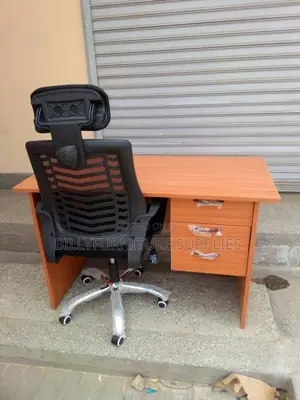 1.2m Cherry and Black Mesh Office Chair