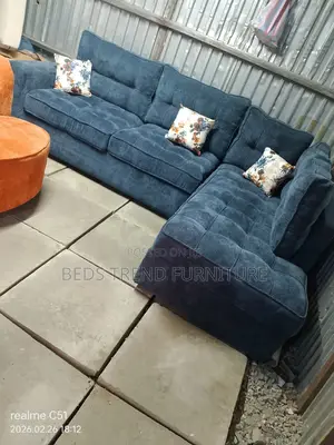 Ergonomically Crafted 6 Seater L Sofa