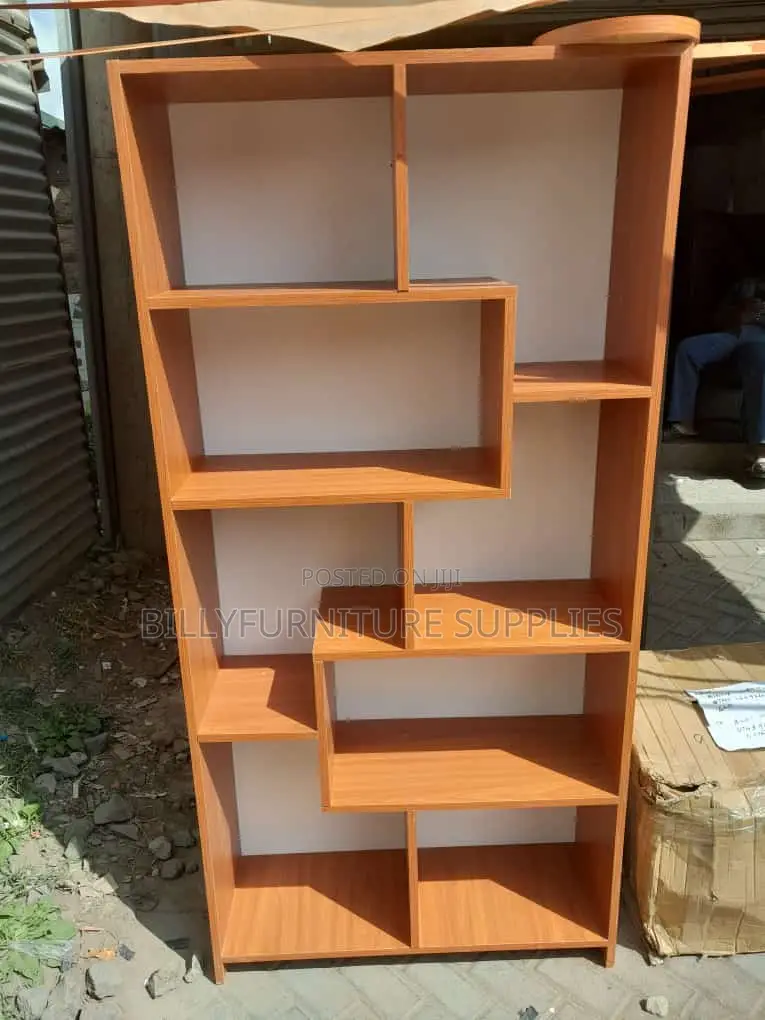 Minimalist Open Bookshelf