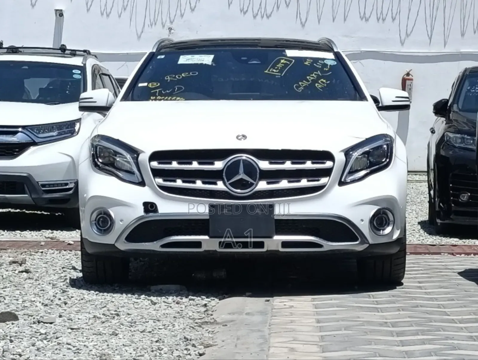 Mercedes-Benz GLA-Class 2019 White