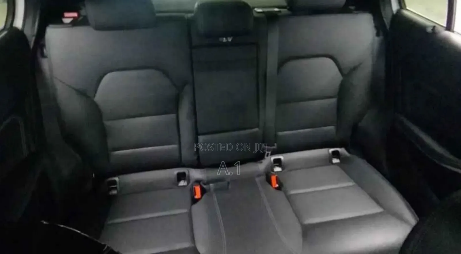 Mercedes-Benz GLA-Class 2019 White