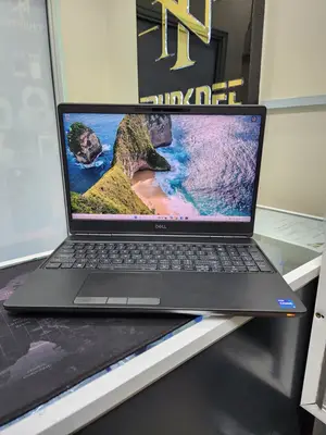Laptop Dell Precision 7550 16GB Intel Core i7 SSD 512GB