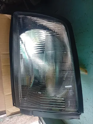 Headlight Mazda Bongo / Nissan Vanet
