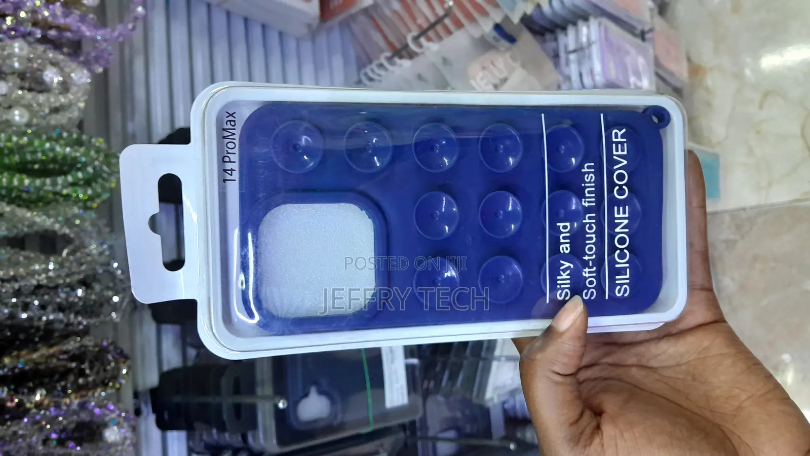 Teriko Suction Cup (Octobuddy) Silicone Case for iPhone 14 Pro Max