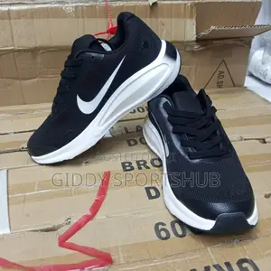 Nike Running Shoes Nike Journey Run Black With White Sole