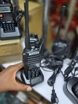 Baofeng Uv-82 Long Range Dual Band Two-way Radio 128 Channels