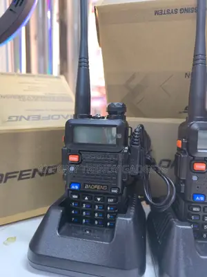Baofeng Uv-5r 5w Long Range Dual Band Handheld Radio